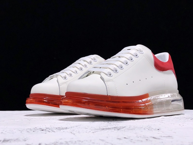 MCQUEEN OVERSIZED SNEAKER