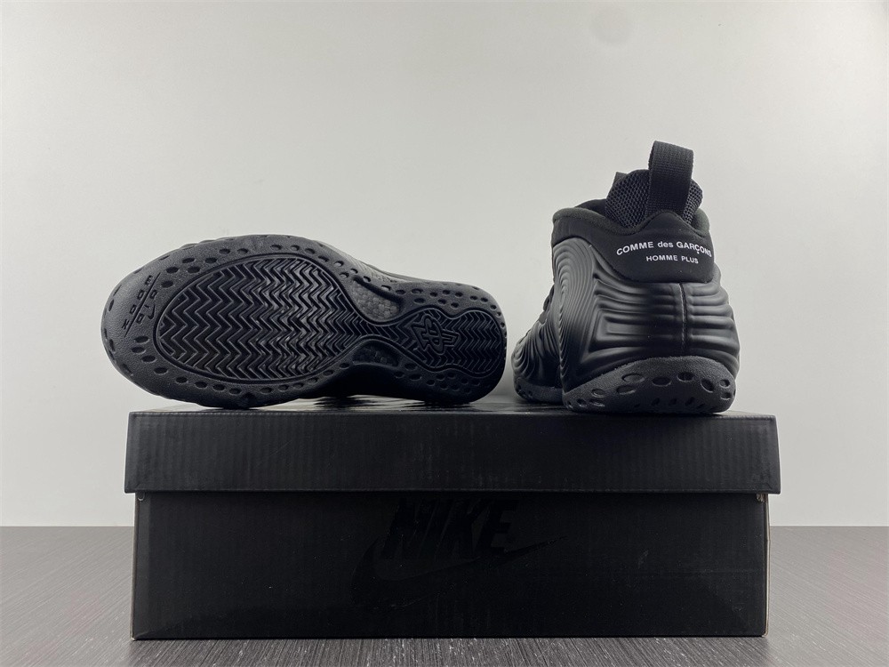 CDG x Nike Air Foamposite One DJ7952-001