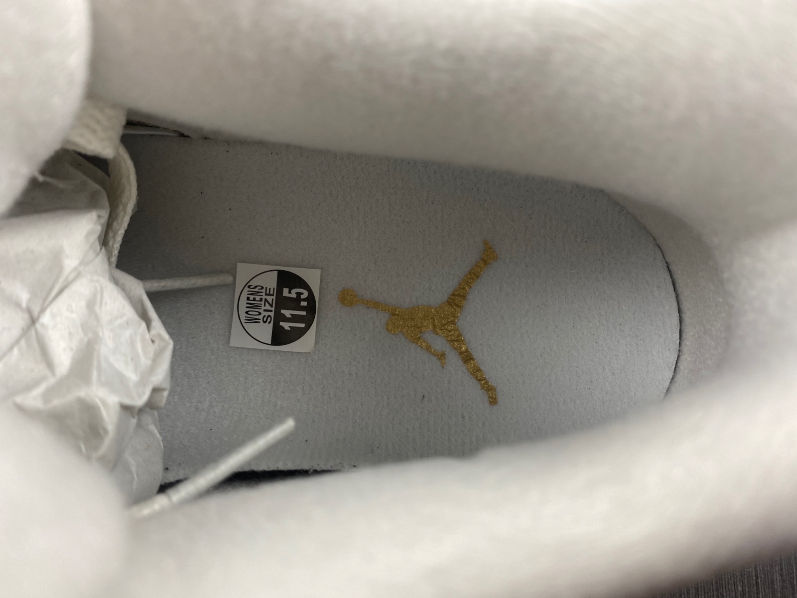 Air Jordan 4 Retro 