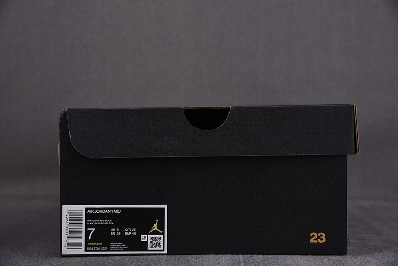 Air Jordan 1 Mid 