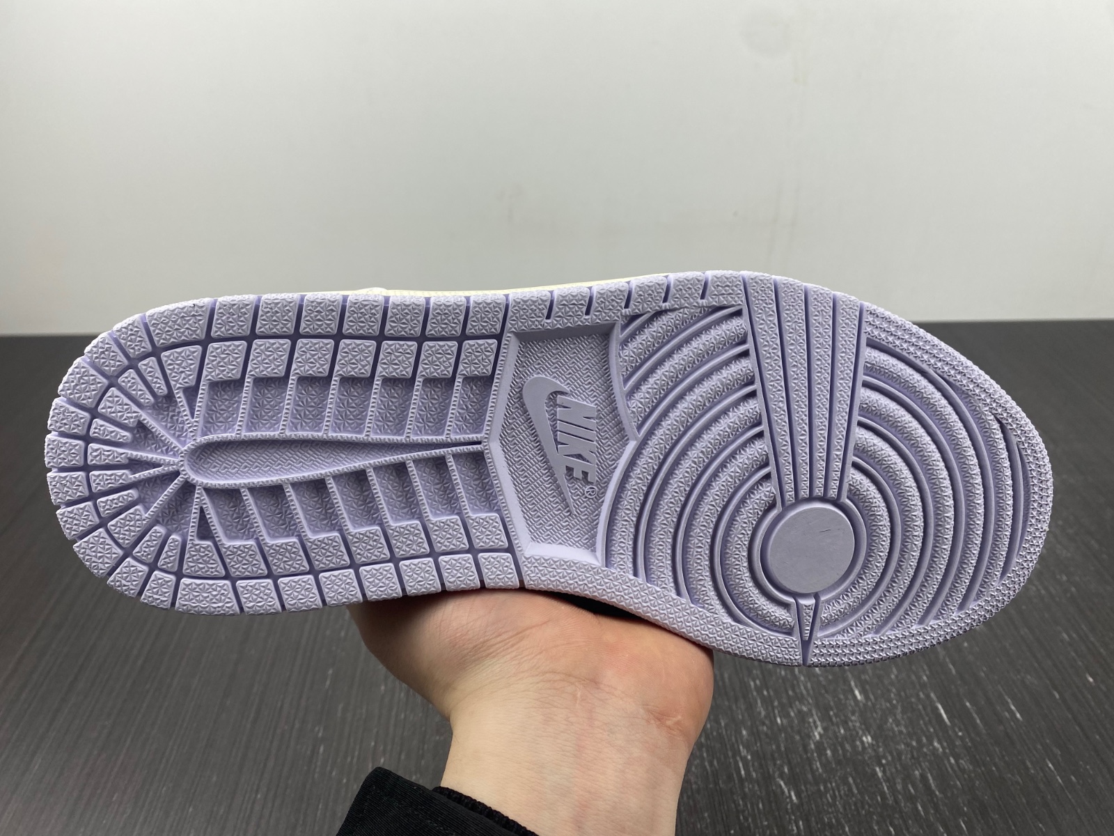 Air Jordan 1 Low Craft "Tech Grey" DN1635-002