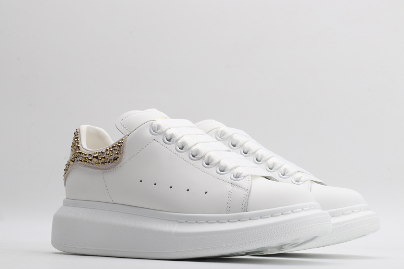 MCQUEEN OVERSIZED SNEAKER