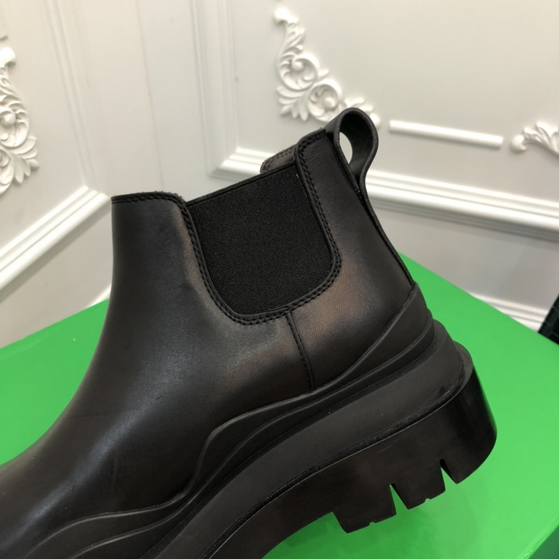 b0tte*a Ven*ta tire leather ankle boots