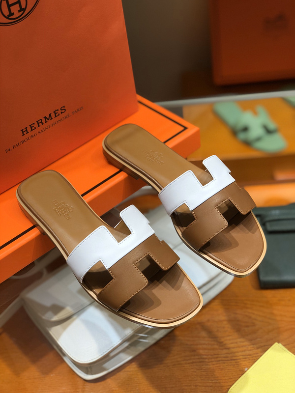 ORAN SANDAL