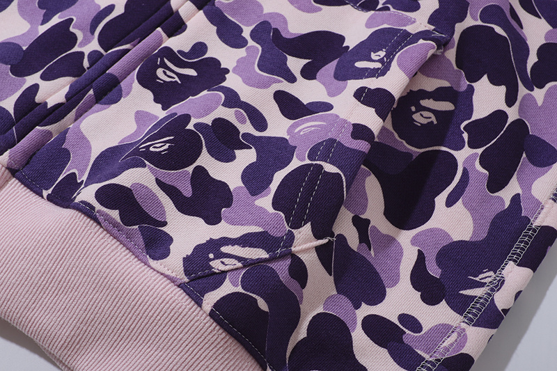 Bape Hoodie 2301025