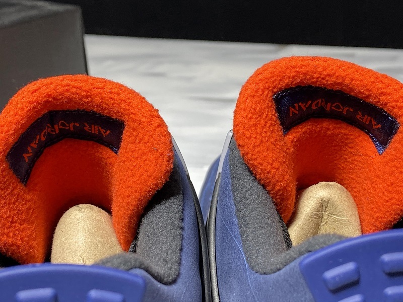 Air Jordan 4 Winter 