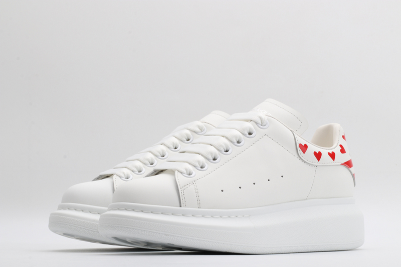 MCQUEEN OVERSIZED SNEAKER