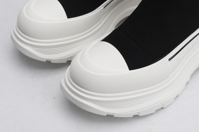 Mcqueen Tread Slick