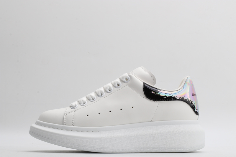 MCQUEEN OVERSIZED SNEAKER