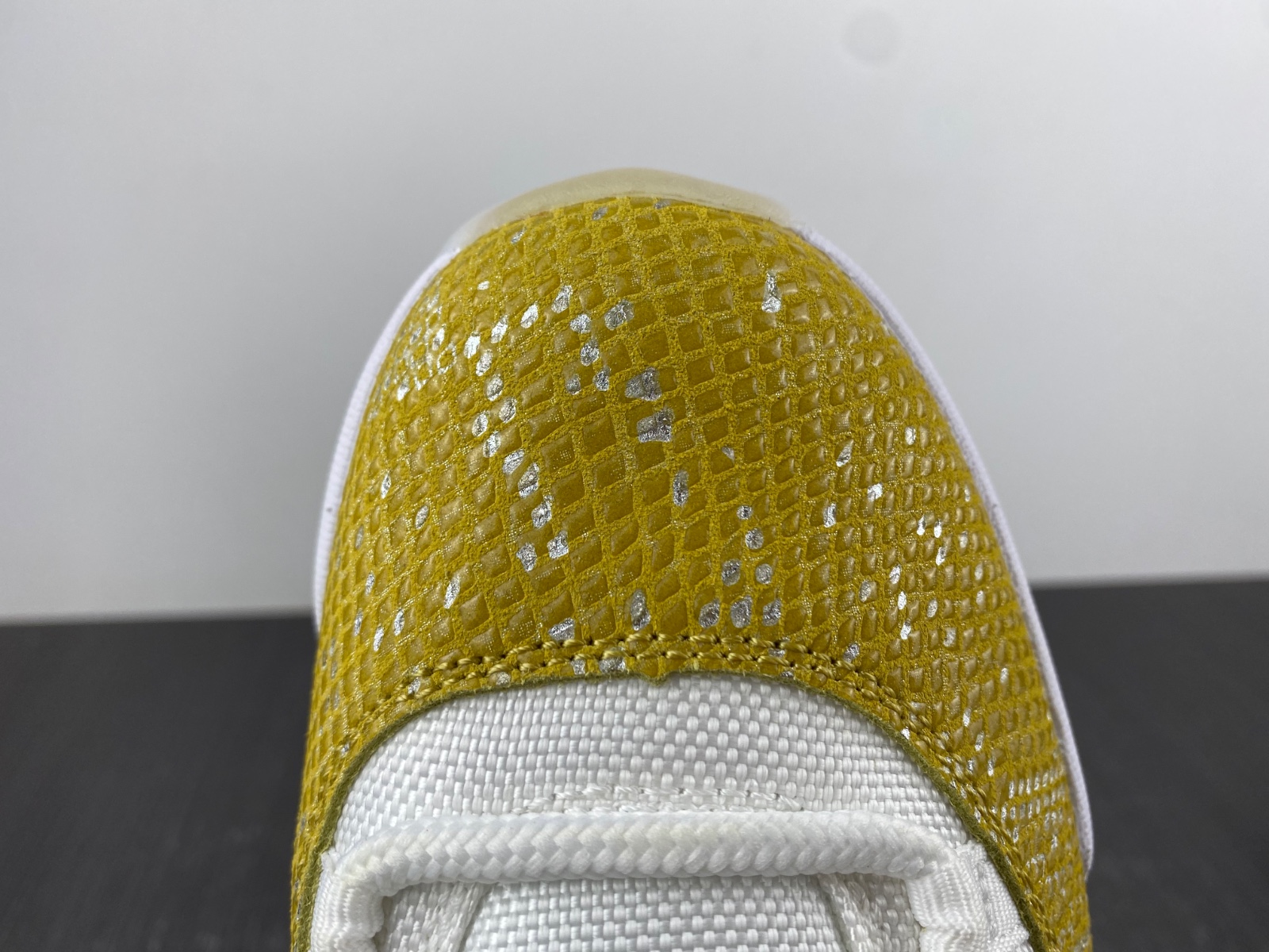 Air Jordan 11 Low  “Yellow Snakeskin” AH7860-107