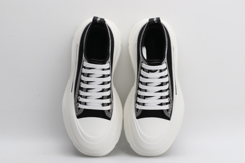 Mcqueen Tread Slick