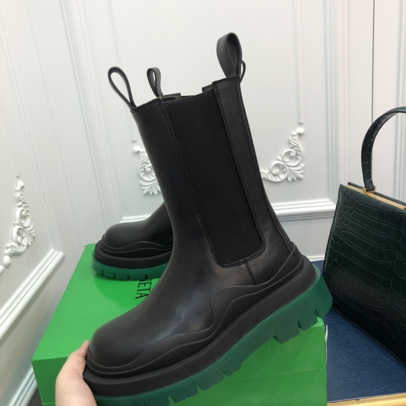 b0tte*a Ven*ta tire leather ankle boots