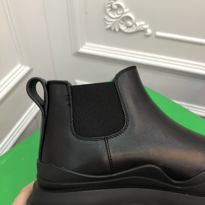 b0tte*a Ven*ta tire leather ankle boots