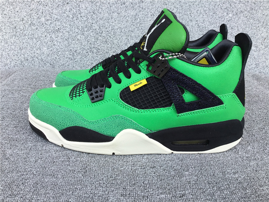 Air Jordan 4 Retro