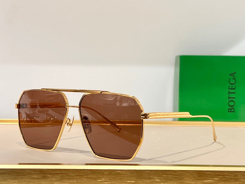 b0tte*a Ven*ta sunglasses 202304001