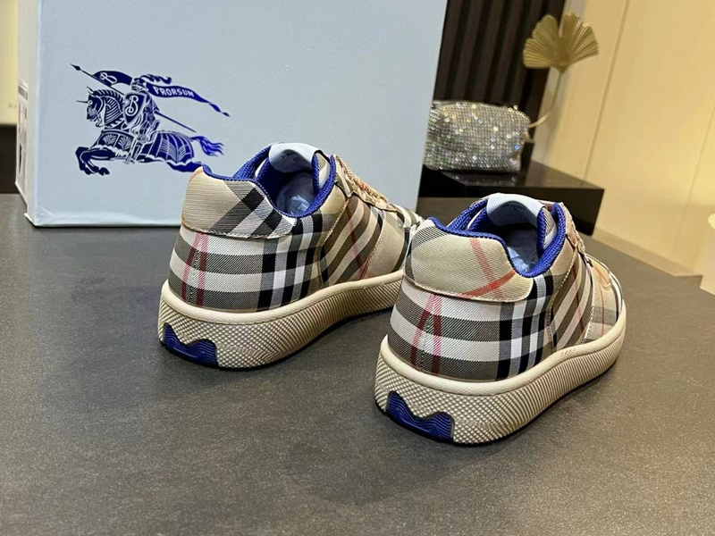 Burberry Check Terrace Sneakers BBR--3005
