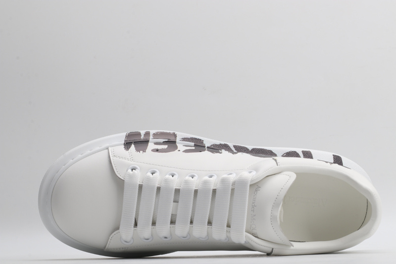 MCQUEEN OVERSIZED SNEAKER