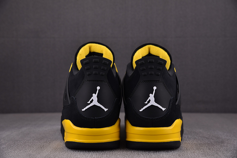 Air Jordan 4 Thunder 2023  DH6927-017