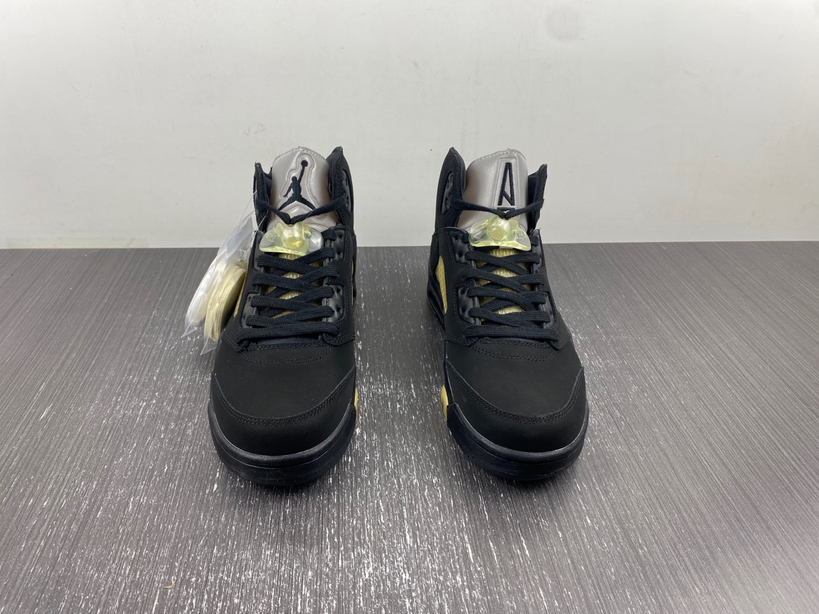 A Ma Maniére x Air Jordan 5 "Black" FD1330-001