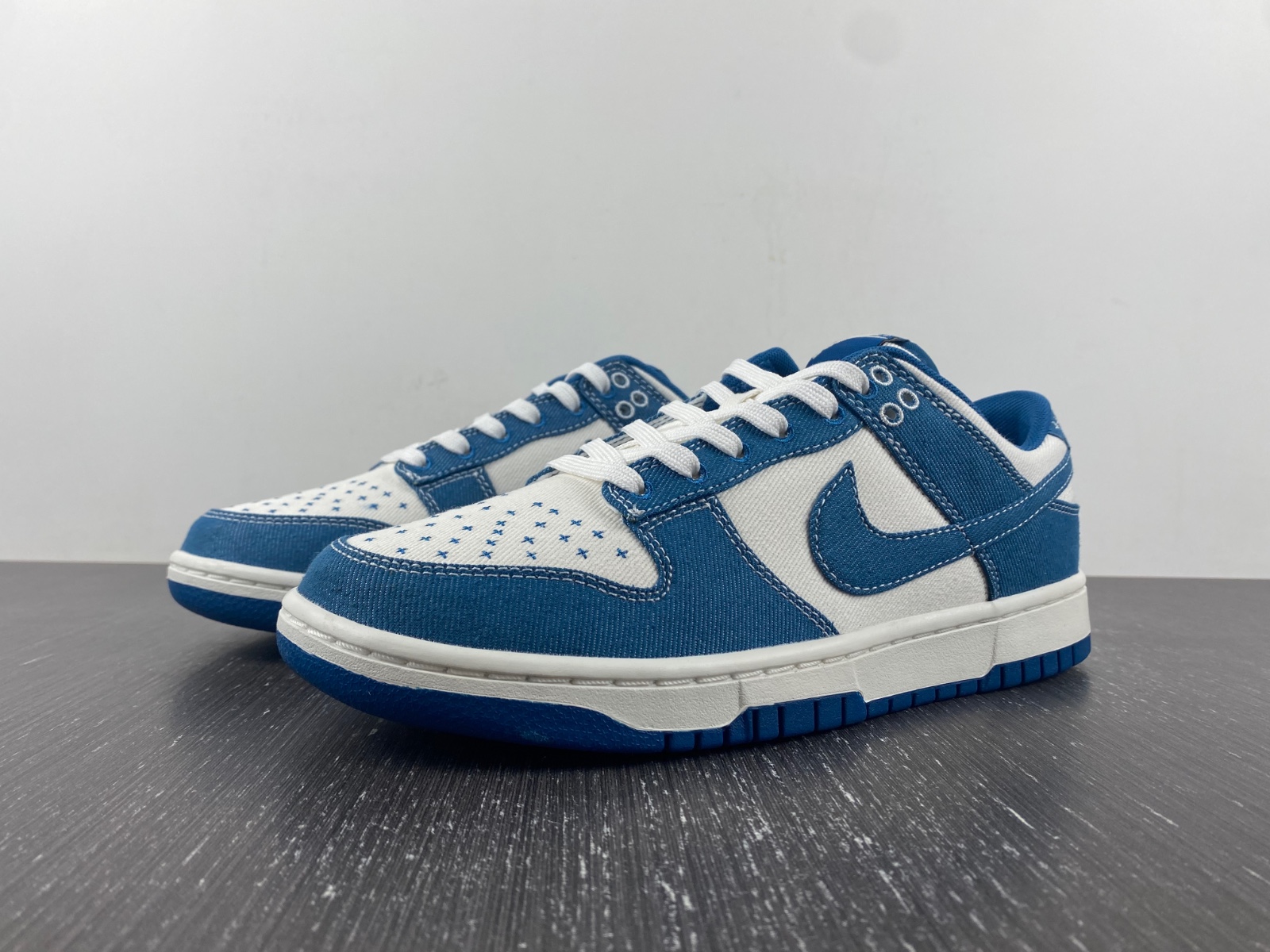 Nike Dunk Low SE