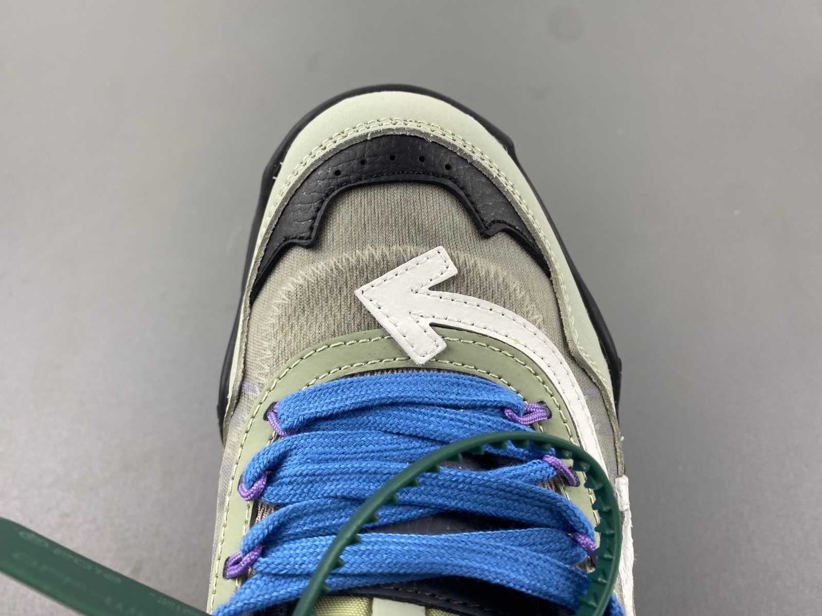 OW C/O​ ODSY-1000 SNEAKERS
