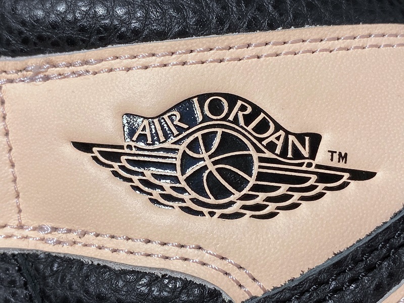 Air Jordan 1 Retro High OG 