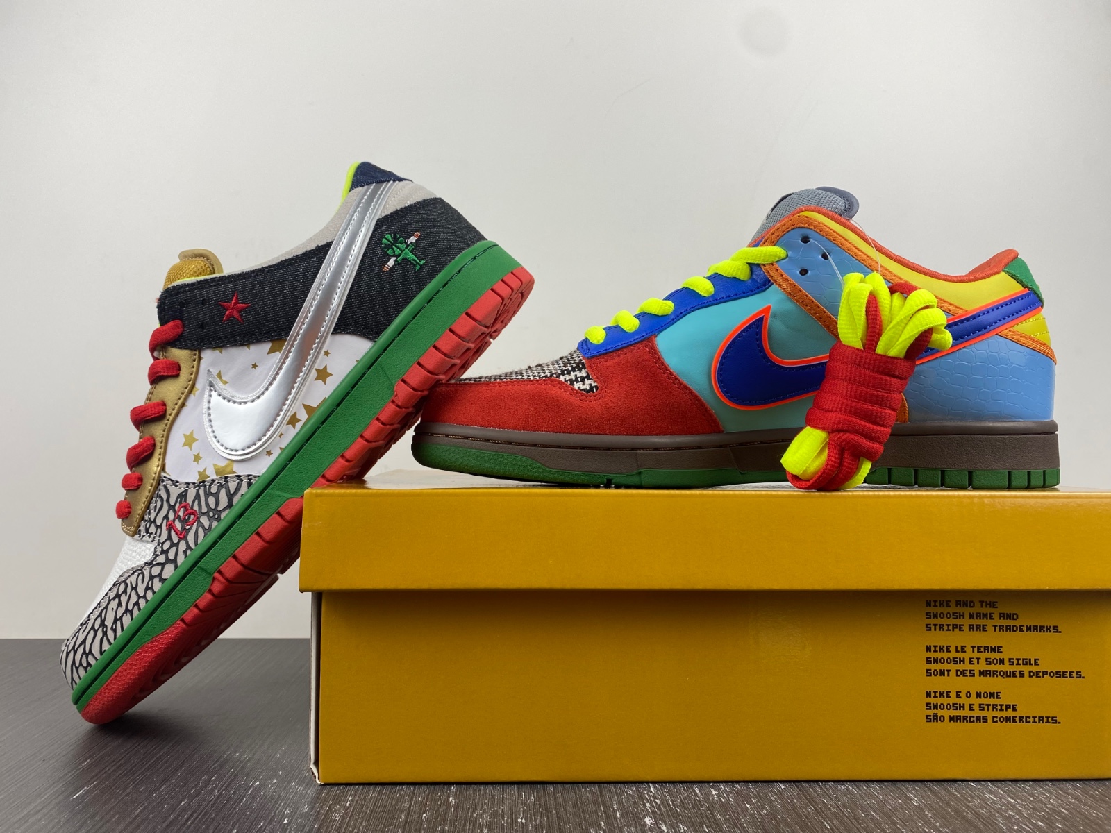 Nike SB Dunk Low What the Dunk - 318403-141