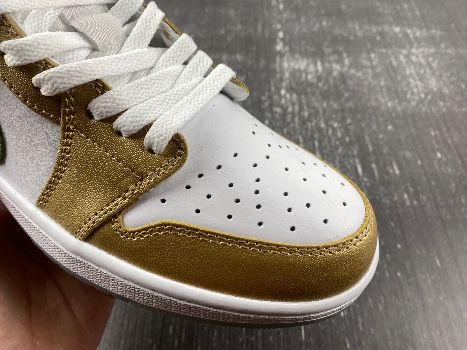Air Jordan 1 Low OG BG "Chinese New Year" FQ6593-100