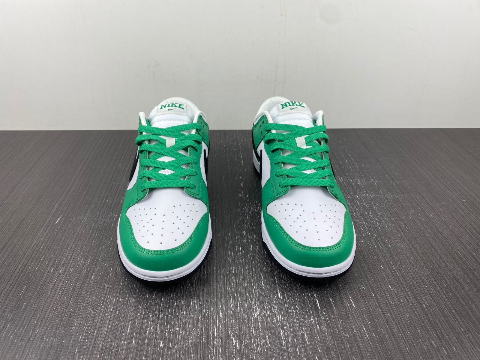 Nike Dunk Low N/A FN3612-300