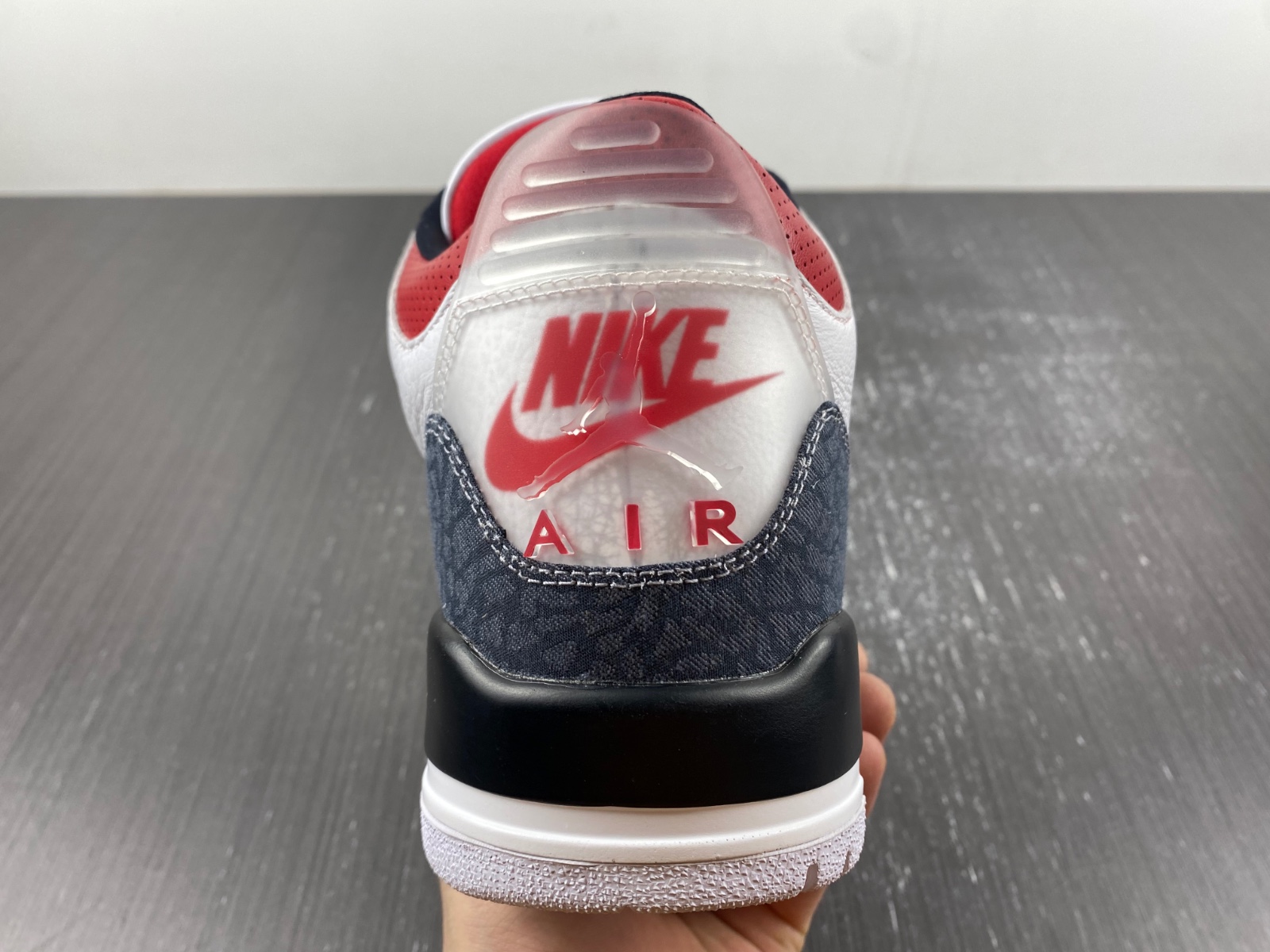 Air Jordan 3 Retro "White Fire Red" CZ6431-100