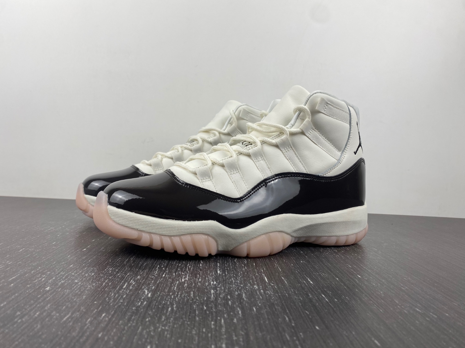 Air Jordan 11 