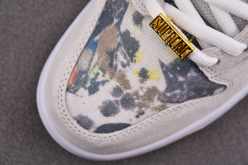 Supreme x Nike SB Dunk High Rammellzee FD8779-100