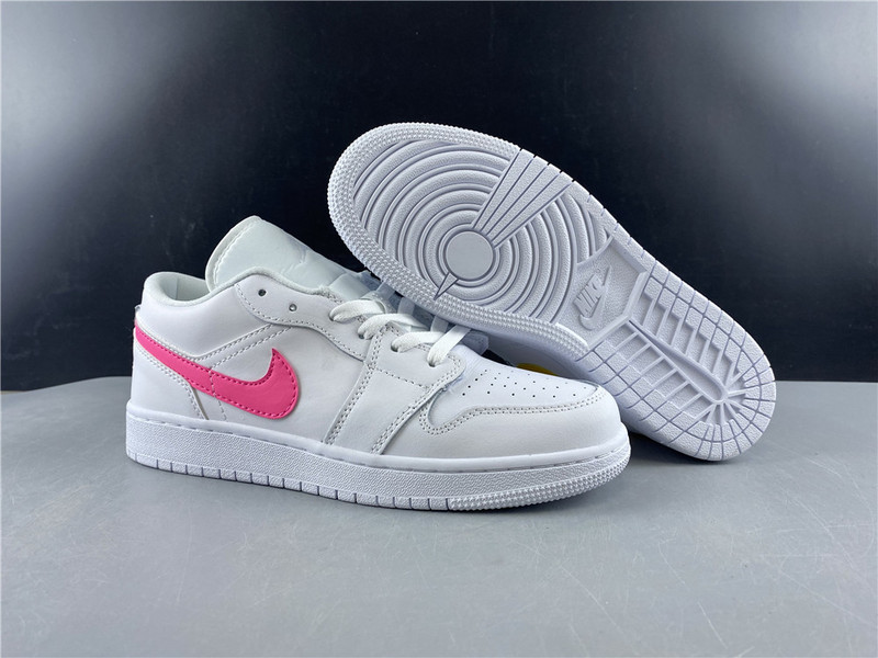 Air Jordan 1 Low 