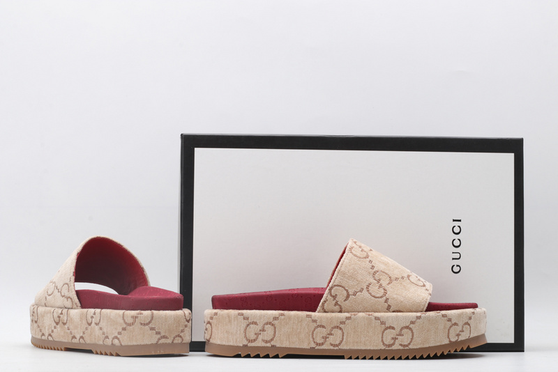 GUCCI WOMEN