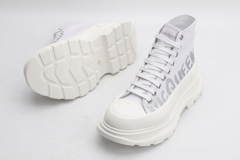 Mcqueen Tread Slick