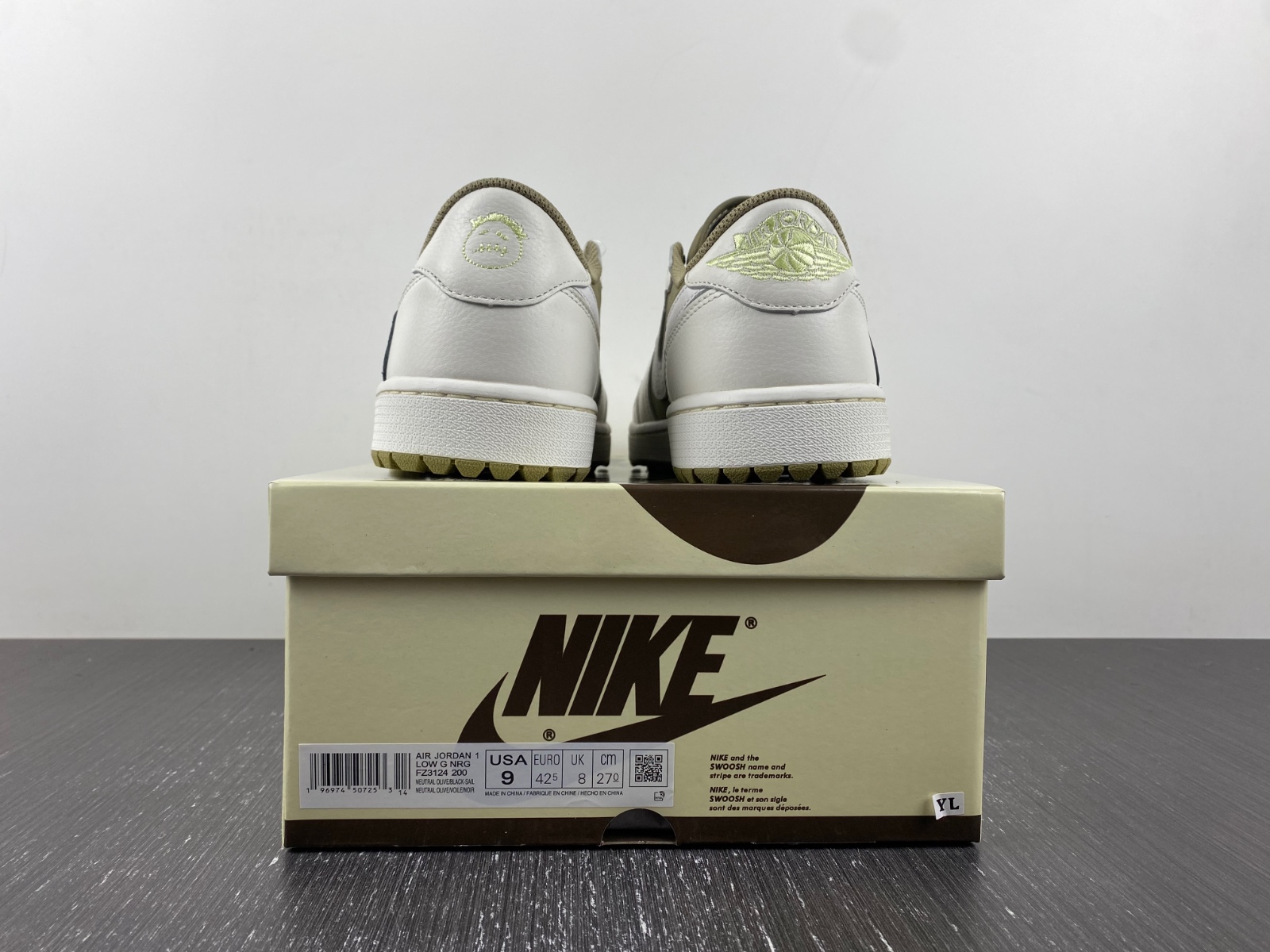 Travis Scott x Air Jordan 1 Low Golf FZ3124-200