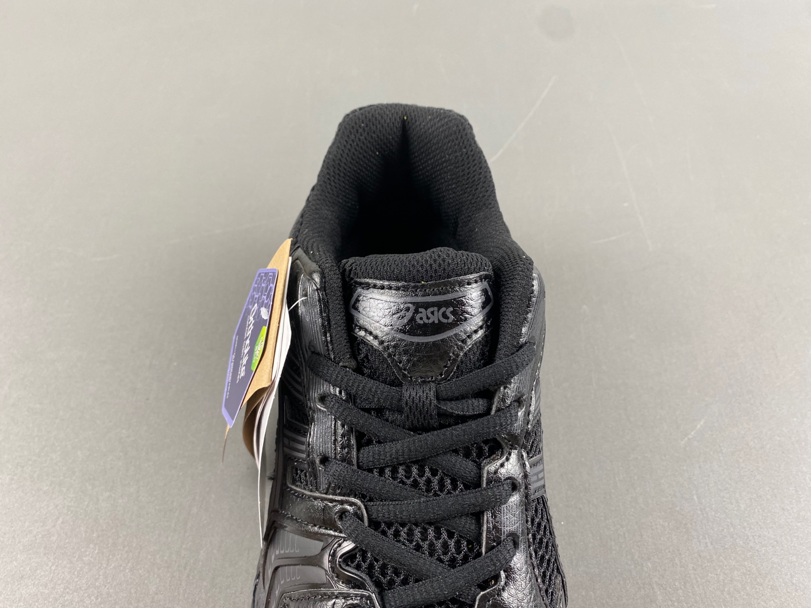 ASICS sneaker