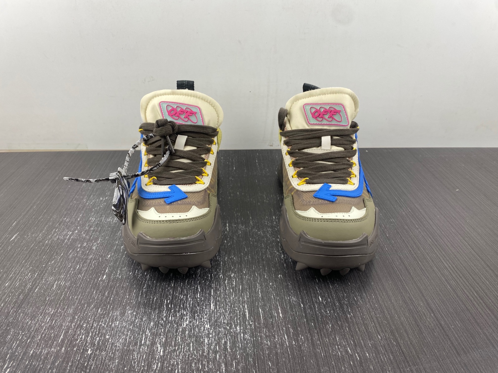 OW C/O​ ODSY-1000 SNEAKERS