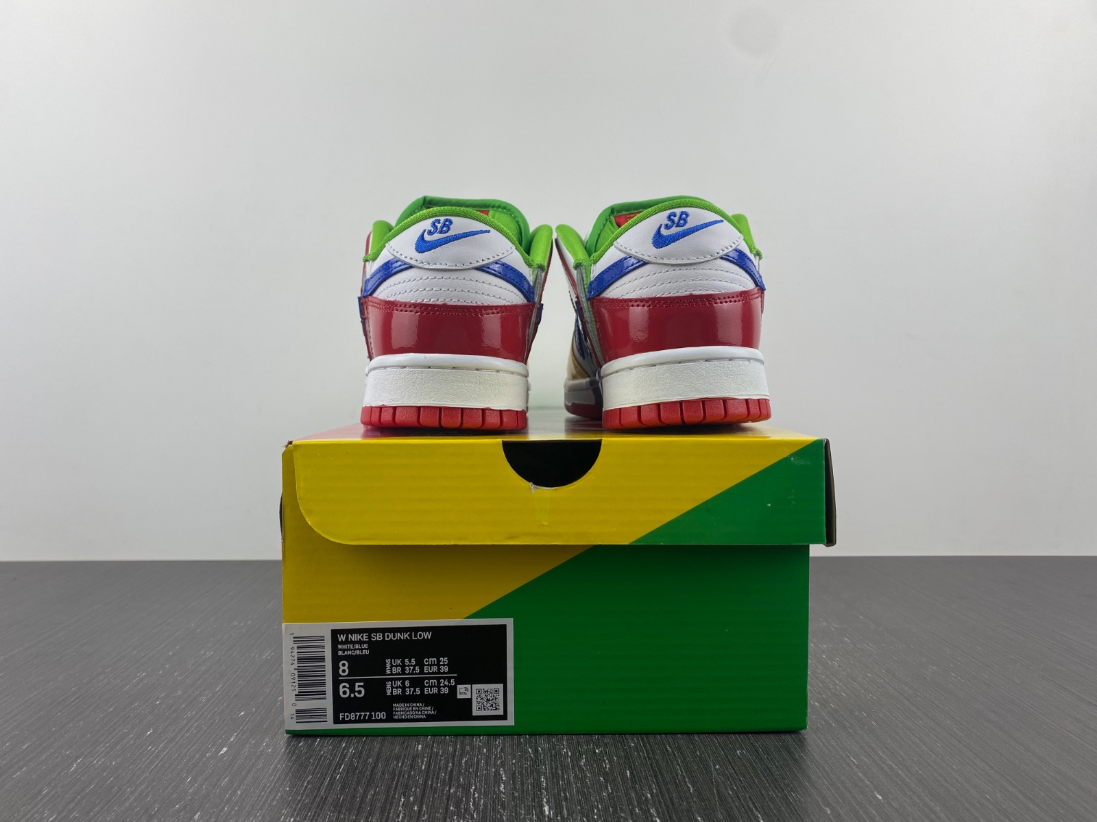 eBay x Nike SB Dunk Low Sandy Bodecker FD8777-100