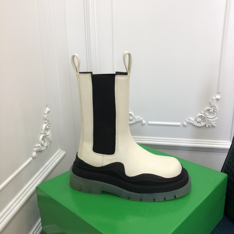 b0tte*a Ven*ta tire leather ankle boots