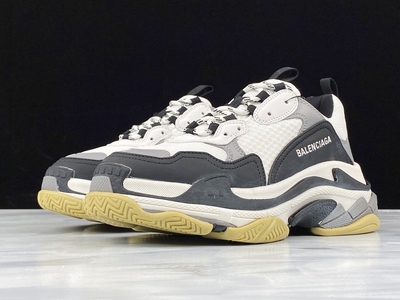 Balenciaga Triple S Trainer