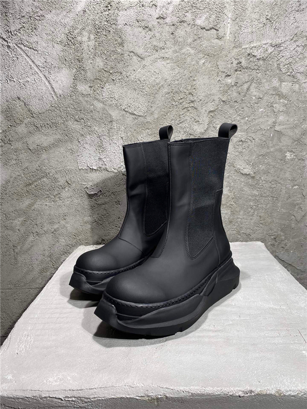 RICK OWENS  boost