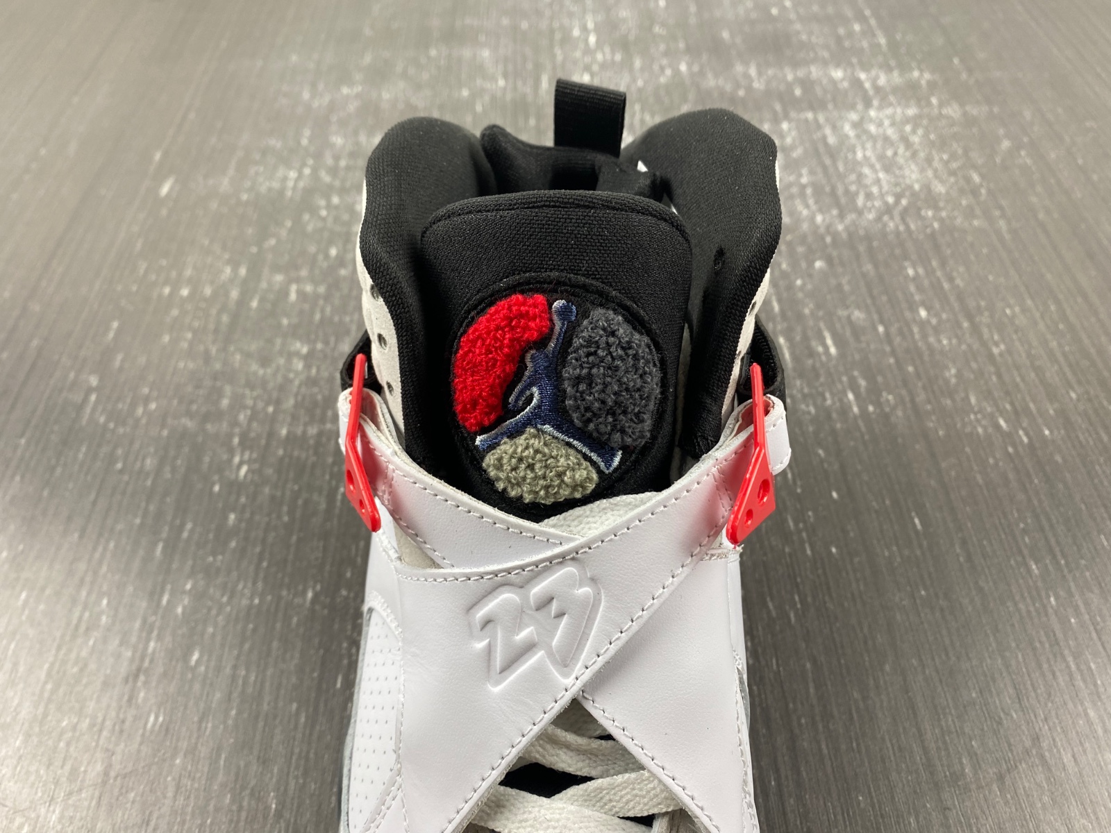 Air Jordan 8 Retro 