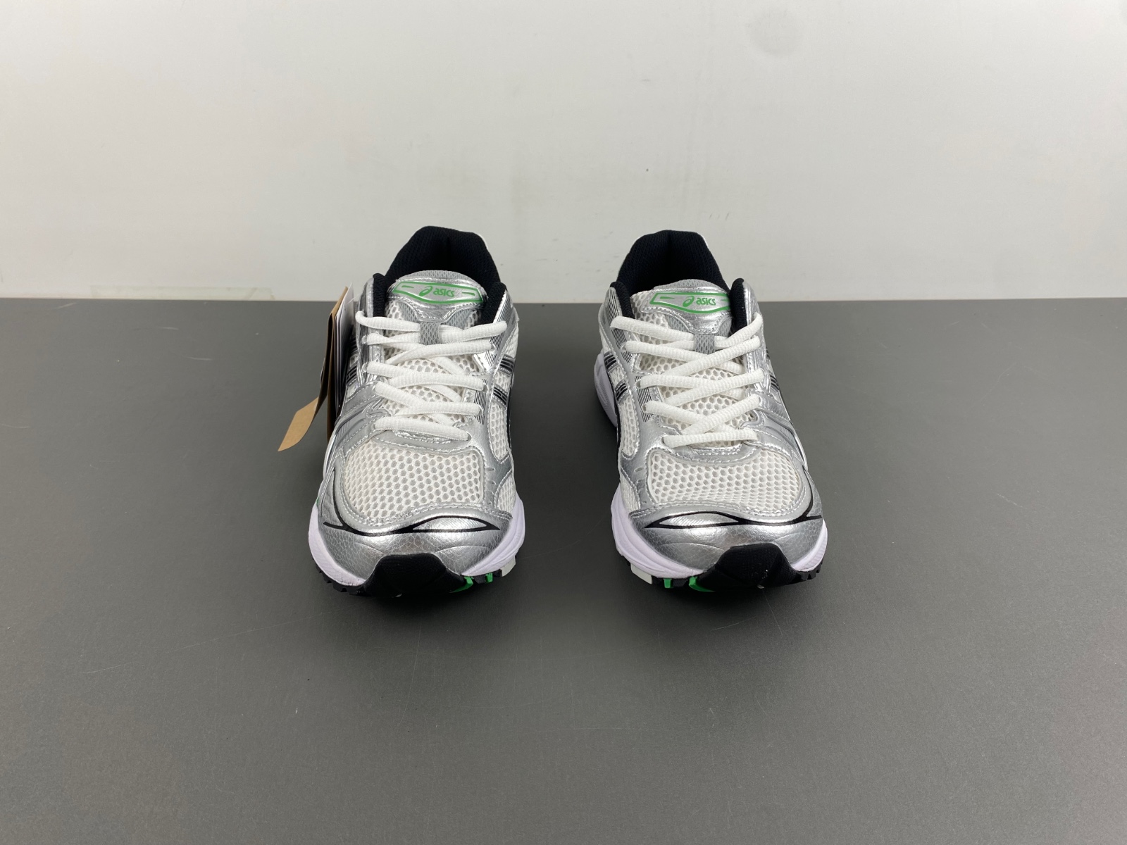 ASICS sneaker
