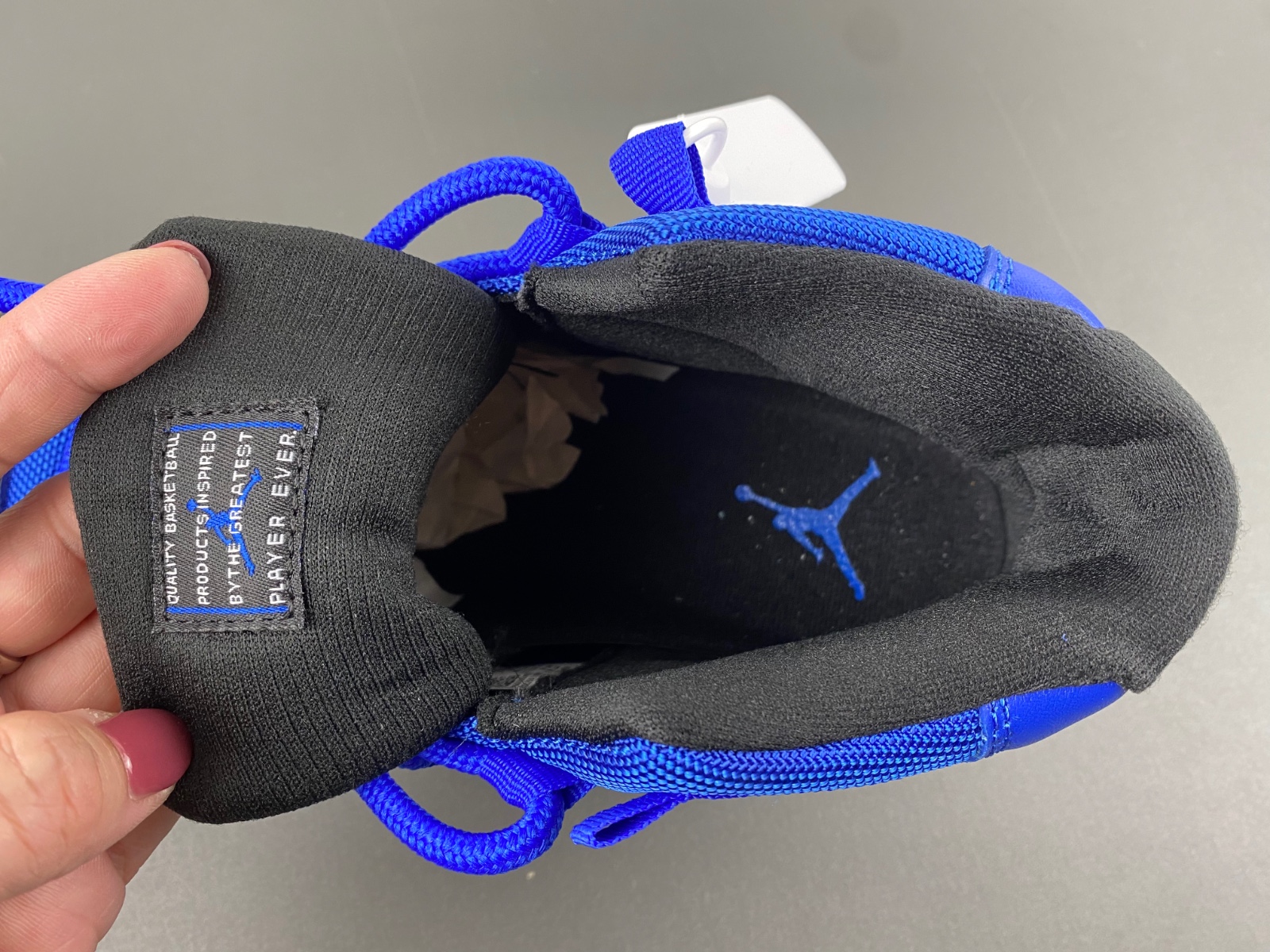 Air Jordan 11   CT8012-400