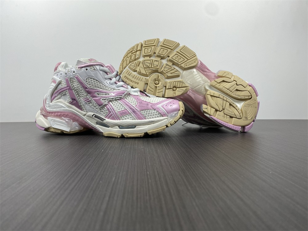 Balenciaga Runner Sneaker