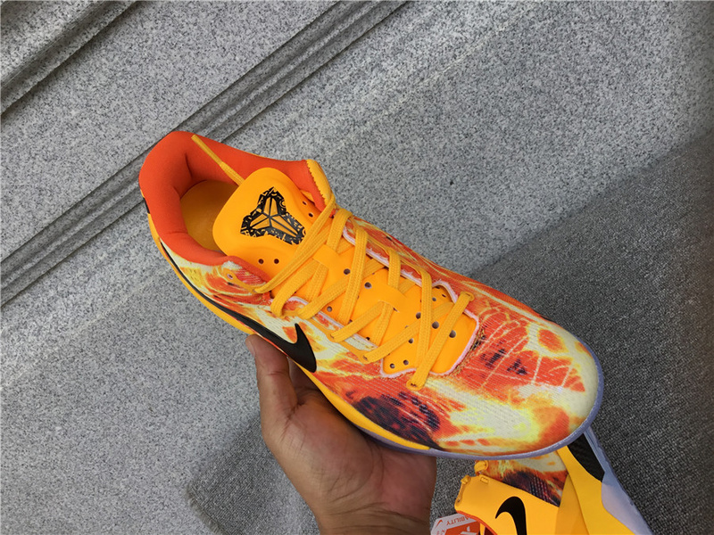 Nike Kobe 8 Shanghai Fireworks 555035-800