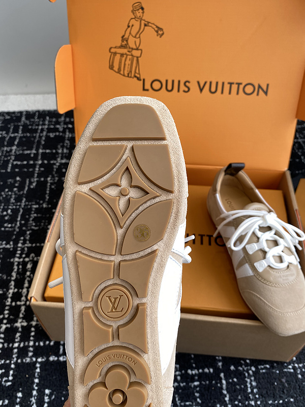 LV Sneakerina