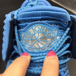 Air Jordan 32