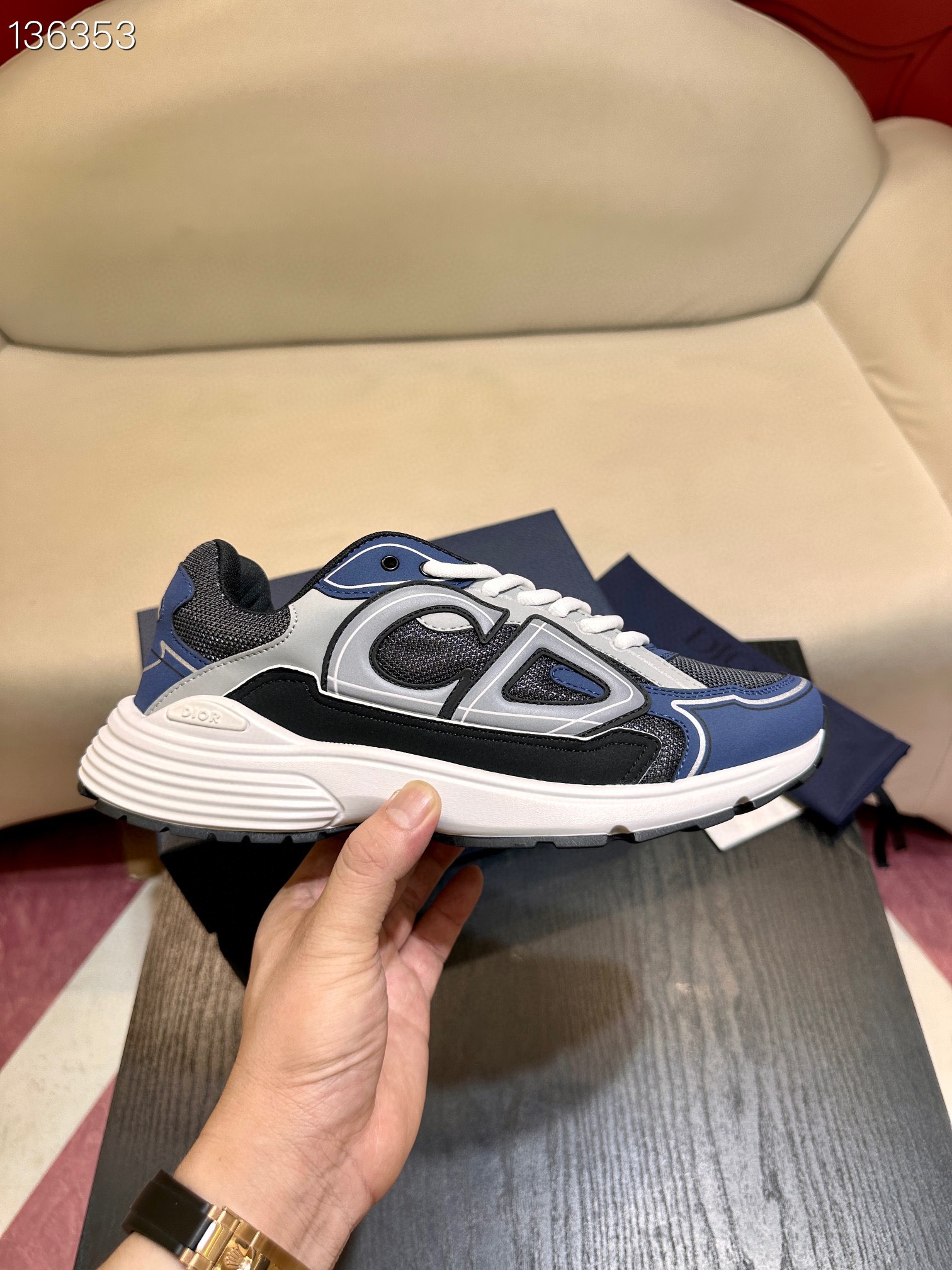 DIOR B30 SNEAKER